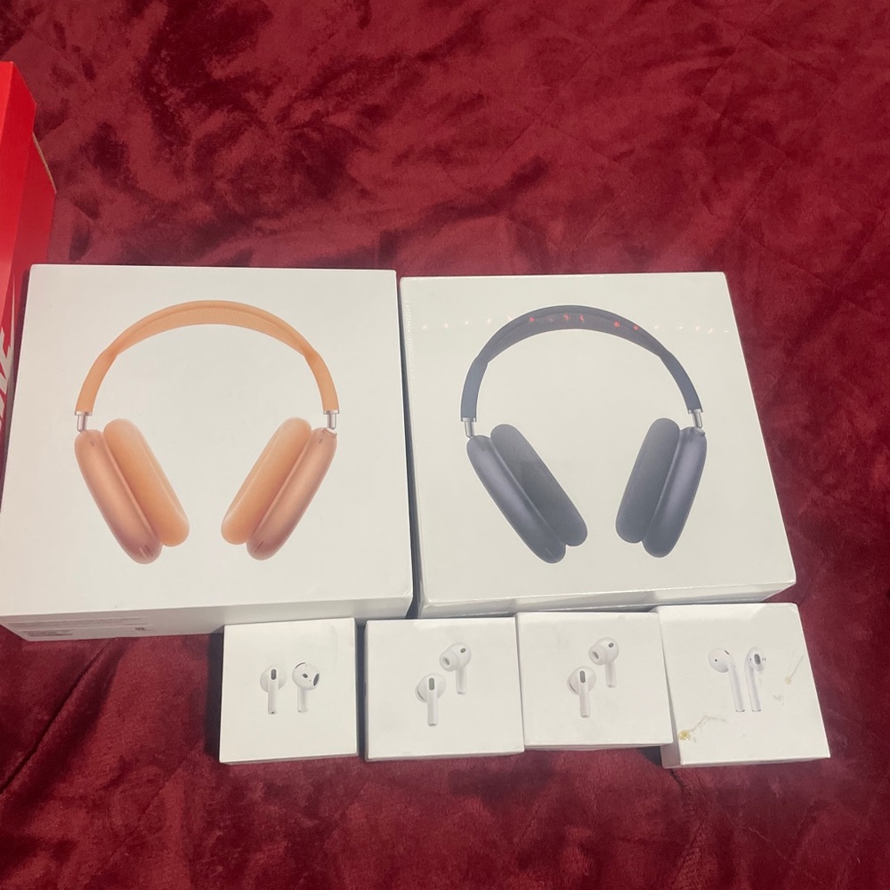 Apple Wireless Over-Ear Headphones - Tan and Black